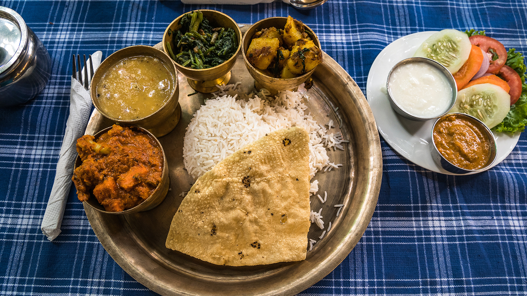 all you can eat meals on the mardi himal trek