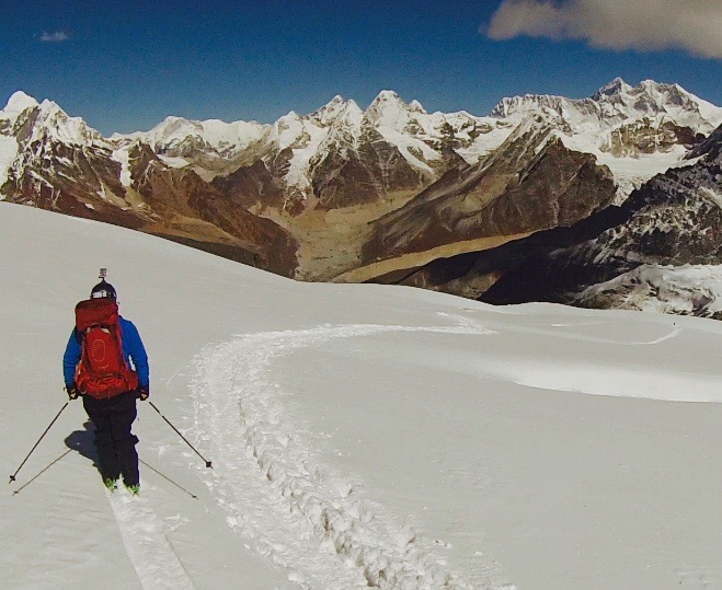 ski mera peak