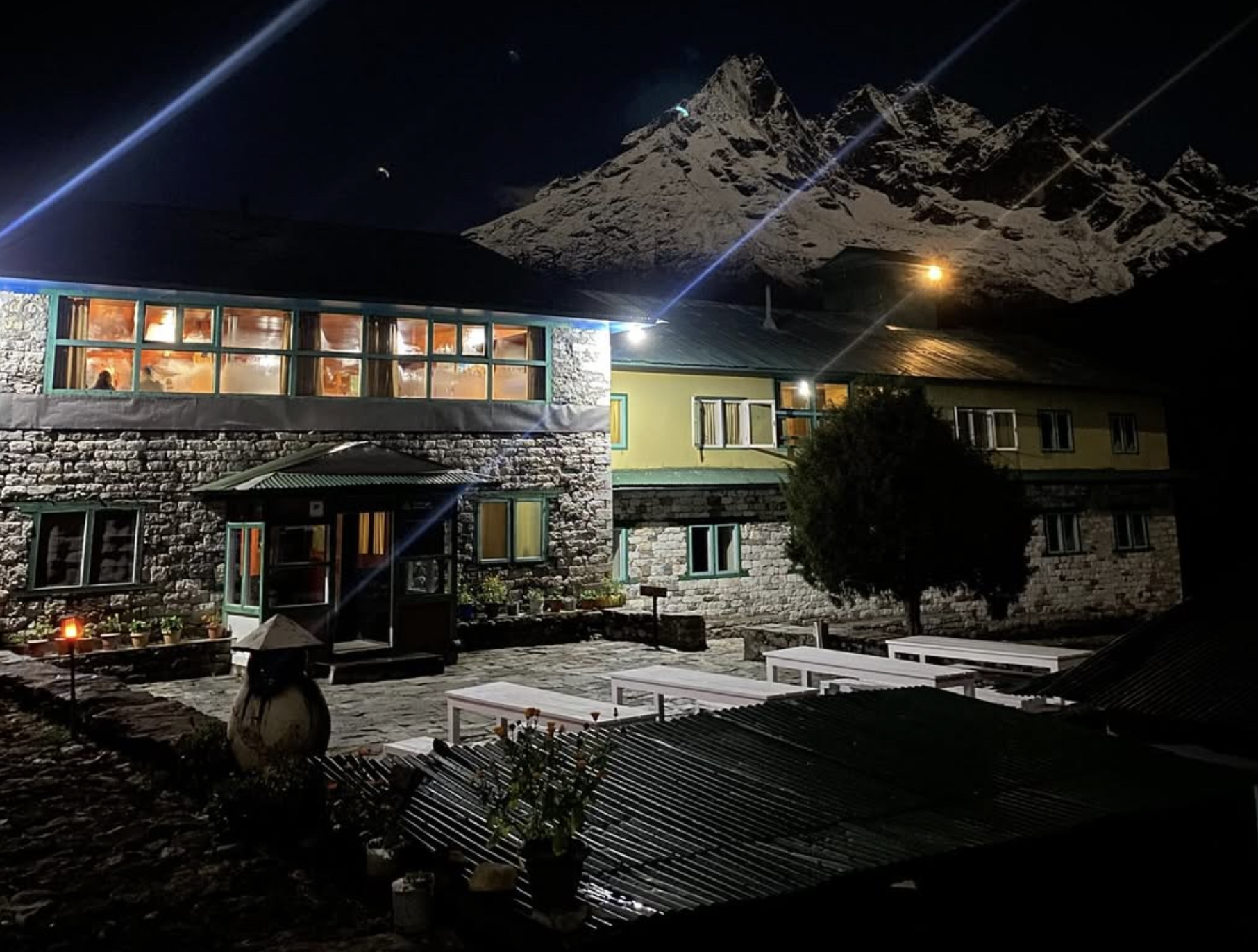 rivendell lodge at night