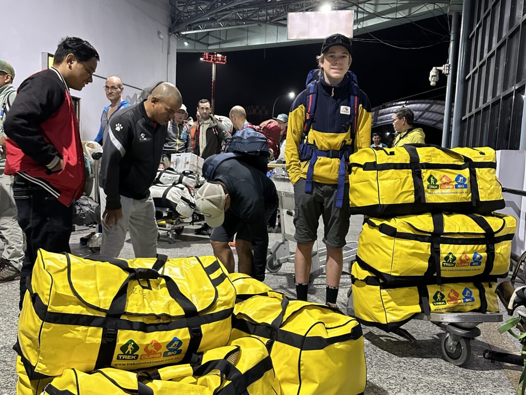everest base camp packing list
