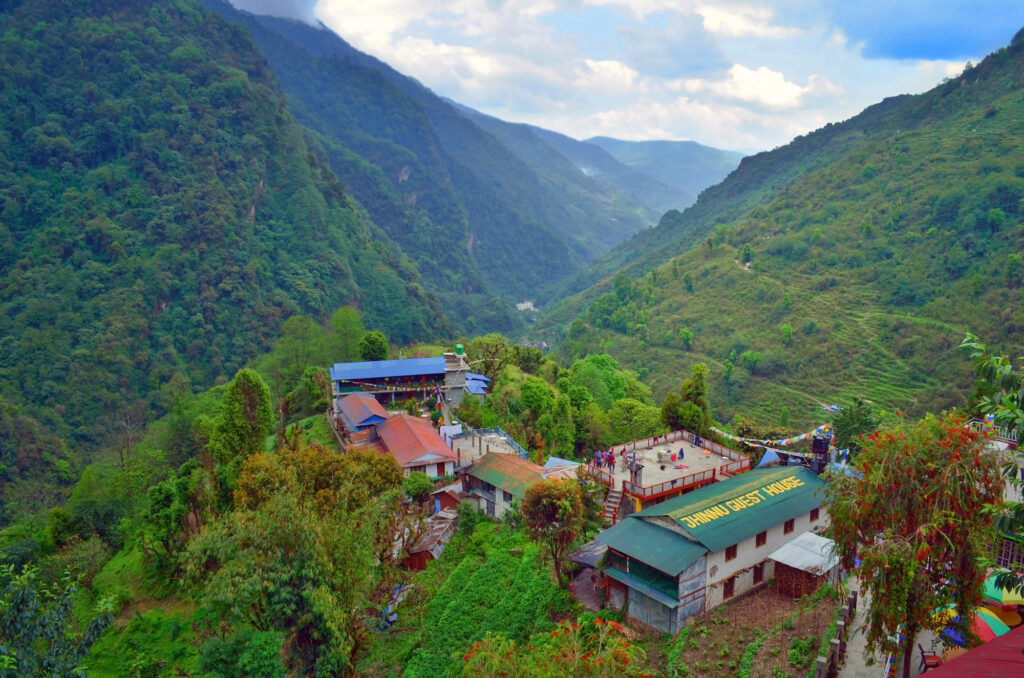 jhinnu danda village on the annapurna base camp trek
