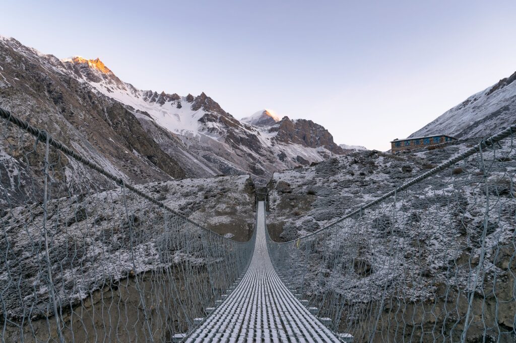 letdar on the way to chulu west