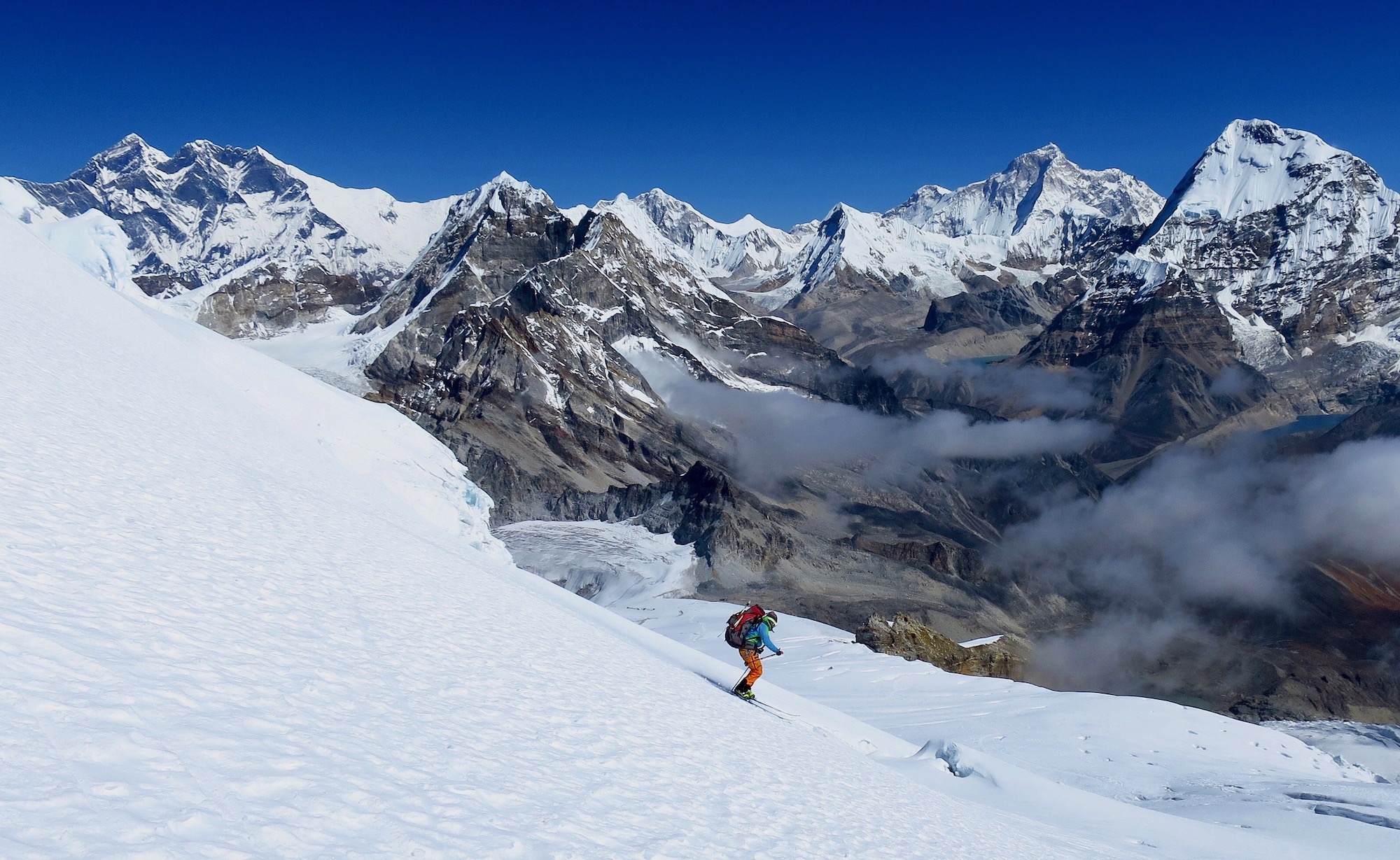 skiing in nepal