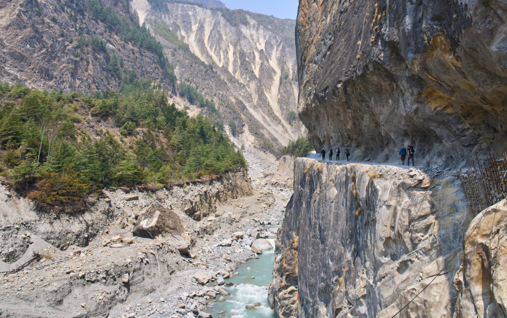annapurna circuit trekking